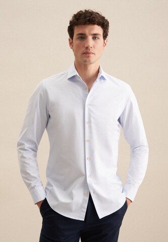 Coupe slim Chemise SEIDENSTICKER en bleu : devant