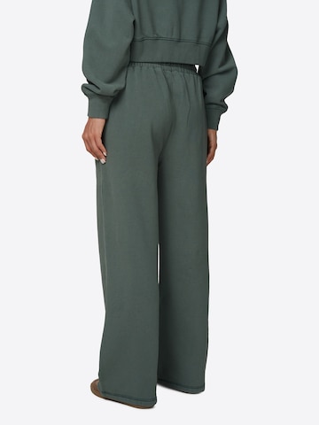 Good For Nothing Loosefit Broek in Groen