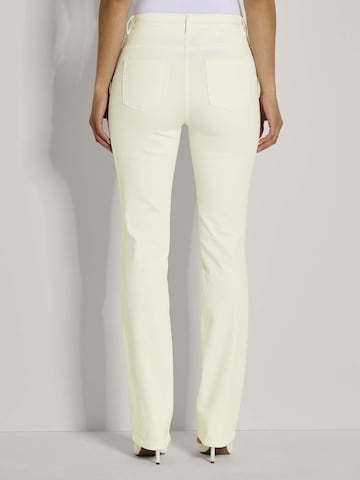 MADELEINE Tapered Jeans in Wit