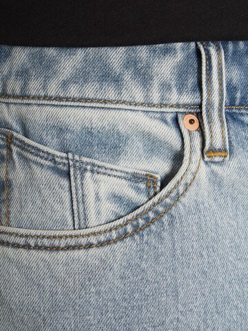 Volcom Regular Jeans 'Solver' in Blauw