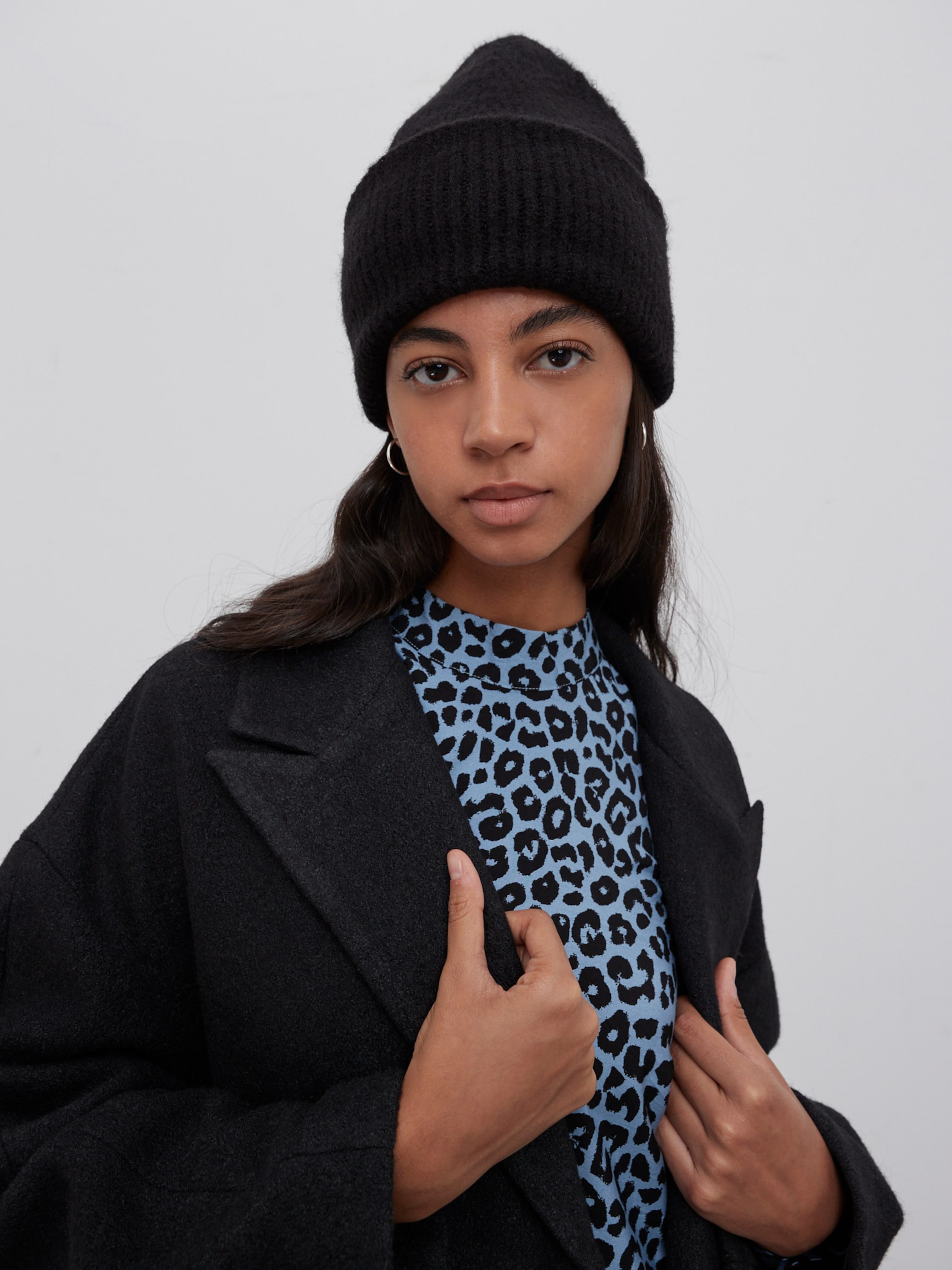 EDITED Produits Manteau mi-saison 'Juli' noir