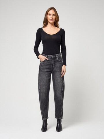 Gang Tapered Jeans '94BLAKE ' in Black: front