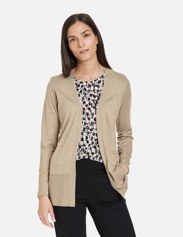 GERRY WEBER Gebreid vest in Beige: voorkant