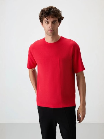 Tommy Life T-Shirts in Rot