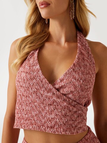 GUESS Top in Pink