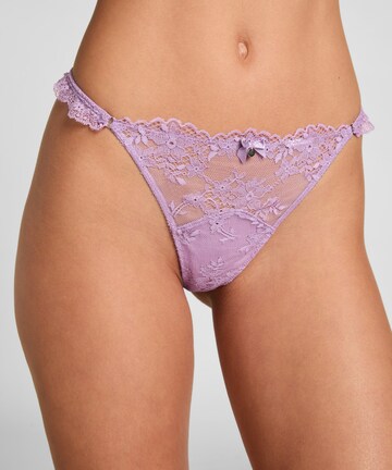 Hunkemöller Thong 'Naomi' in Purple: front