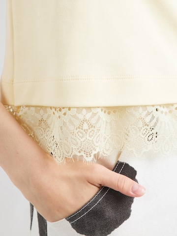 ABOUT YOU Shirt 'Lillian' in Yellow