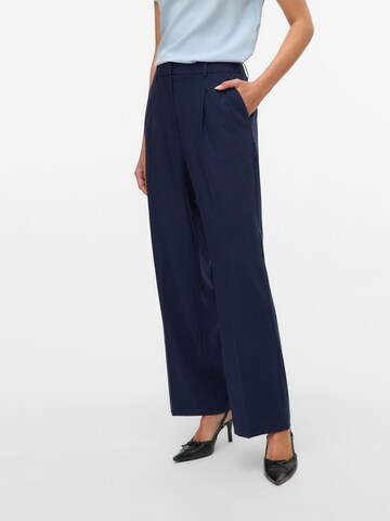 VERO MODA Wide leg Bandplooibroek 'VMUnika' in Blauw: voorkant