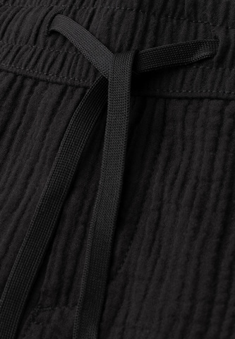 STREET ONE Loose fit Pants in Black