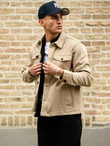 TEESHOPPEN Regular fit Button Up Shirt ' Twill Overshirt ' in Beige