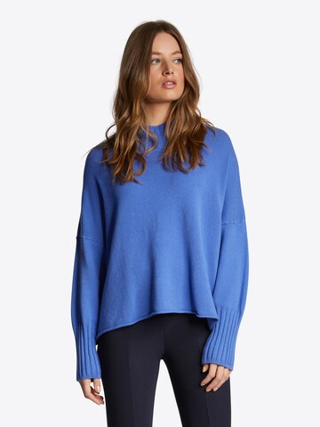 Rich & Royal Sweater in Blue: front