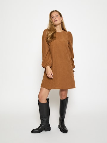 Peppercorn Kleid 'Betty' in Braun: Vorderseite