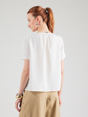 VERO MODA - Blusa 'VMKITTA' en blanco