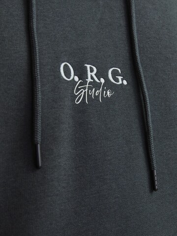 JACK & JONES Sweatshirt in Grau