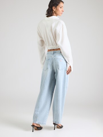 Barrel Jeans di GUESS JEANS in blu