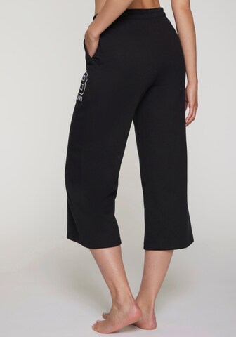 BENCH Wide Leg Hose in Schwarz