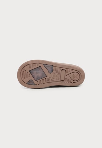 Bottes en caoutchouc EN FANT en marron : en bas