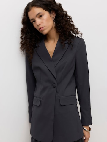 VERO MODA - Blazer 'AWViga' en gris: frente