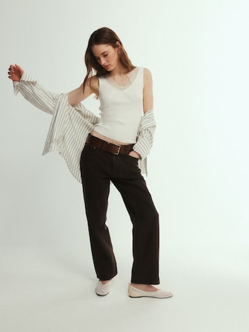 The Set Regular Jeans in Brown