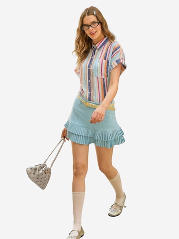 balts Imily Bela Blūze