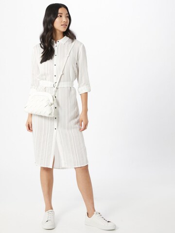 SISTERS POINT Shirt Dress 'Varda' in White