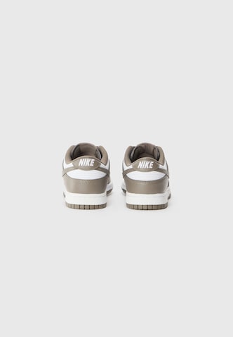 Sneaker bassa 'DUNK' di Nike Sportswear in bianco