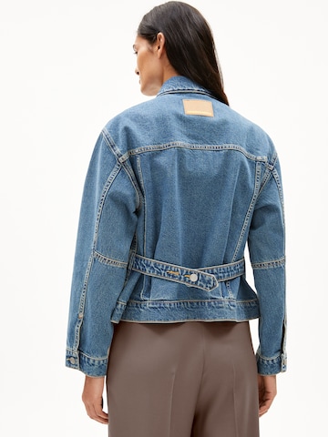 ARMEDANGELS Tussenjas in Blauw