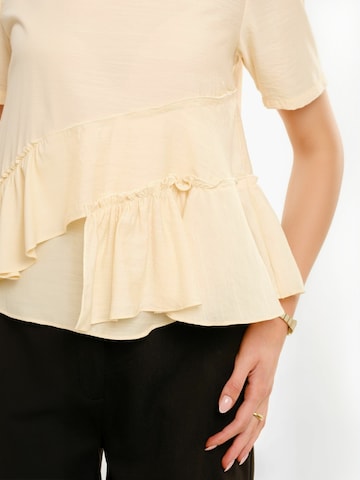 Liberte Essentiel - Top ' FIE ' en blanco