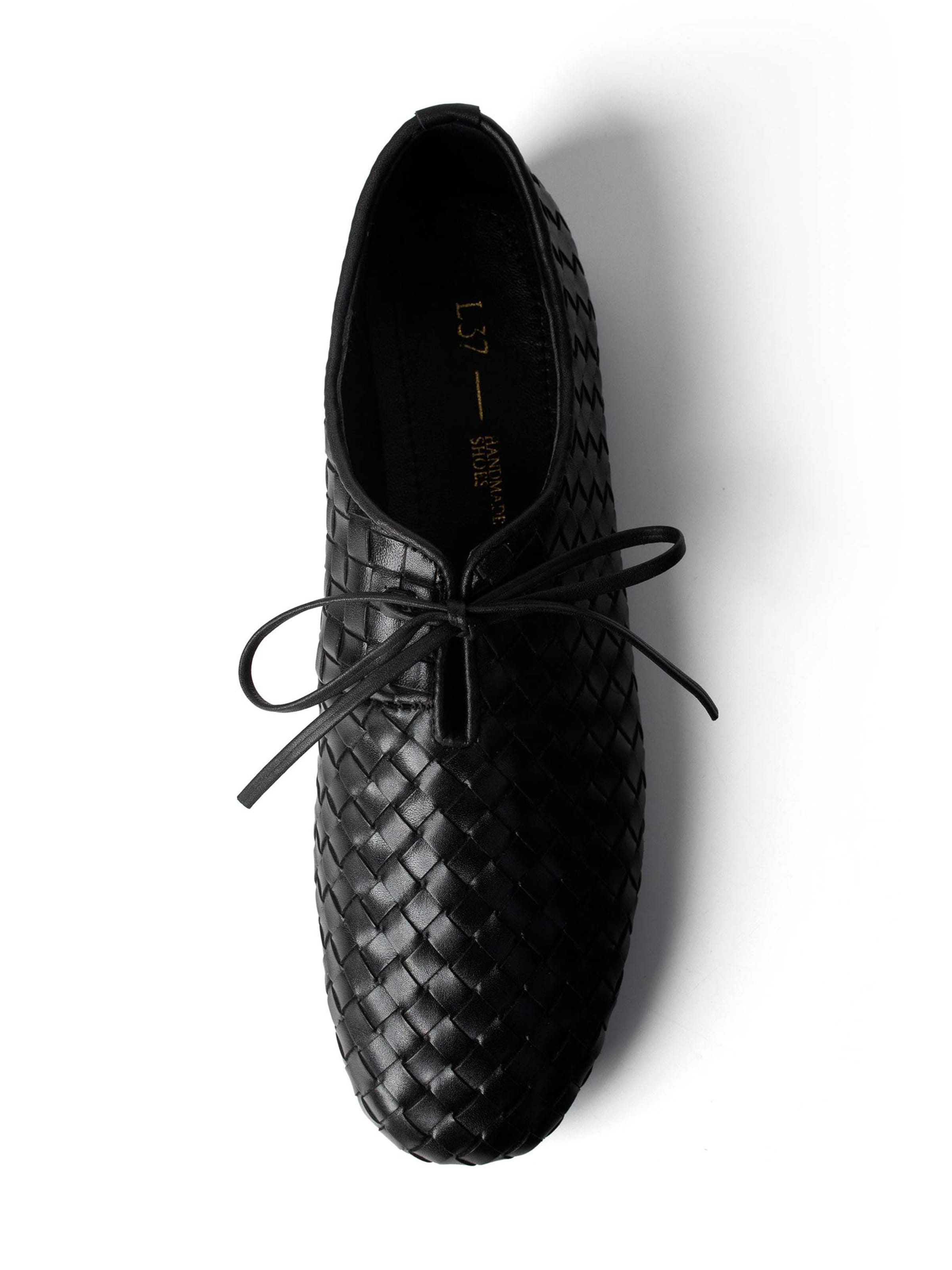Chaussure à lacets 'SUNLIGHT ON MY SKIN' L37 HANDMADE SHOES en noir