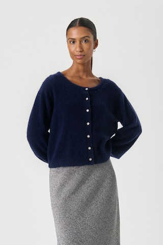 Part Two Strickjacke in Blau: Vorderseite