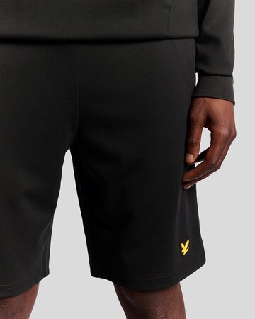 Regular Pantalon 'Fly Fleece' Lyle & Scott en noir