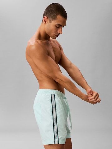 Shorts de bain Calvin Klein Swimwear en bleu