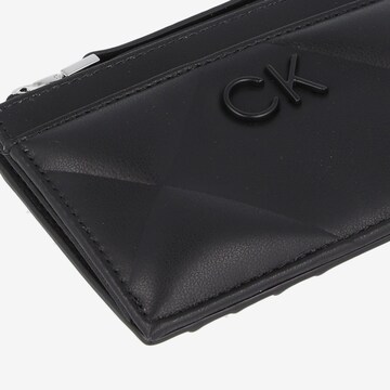 Porte-monnaies 'Quilt ' Calvin Klein en noir