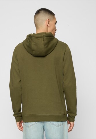MT Men Sweatshirt 'Can't Hang With Us' in Grün