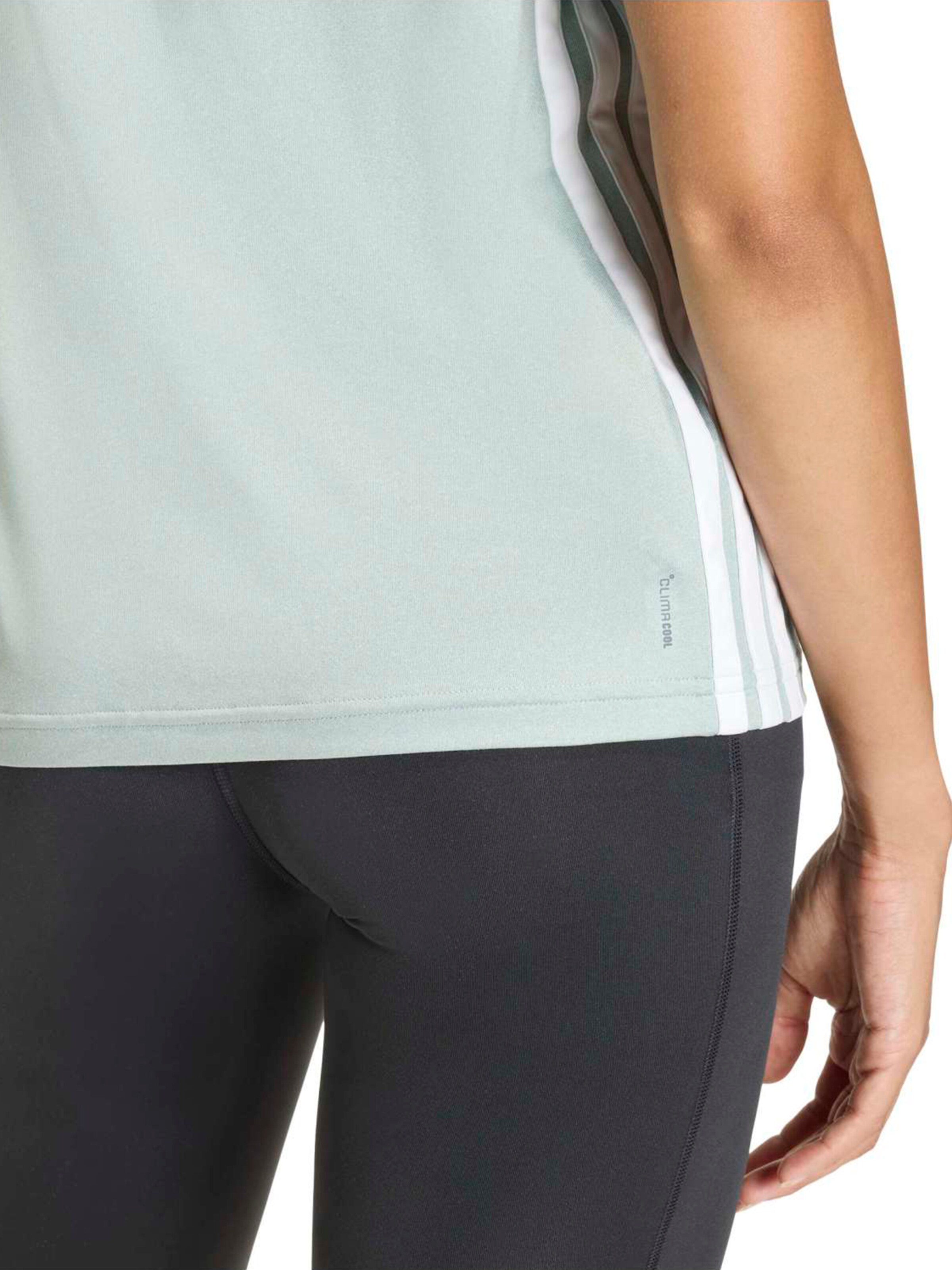 ADIDAS PERFORMANCE Функциональная футболка 'WE' в Зеленый