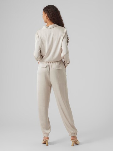 VERO MODA - Tapered Pantalón en beige