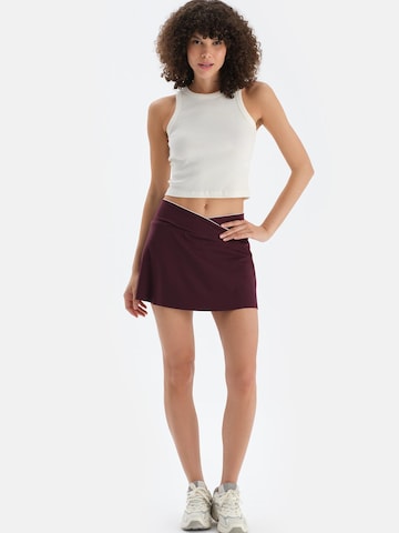 Dagi Sukně – červená