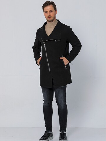 Ron Tomson Between-Seasons Coat in Black