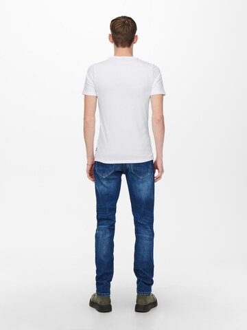 Tricou de la Only & Sons pe alb