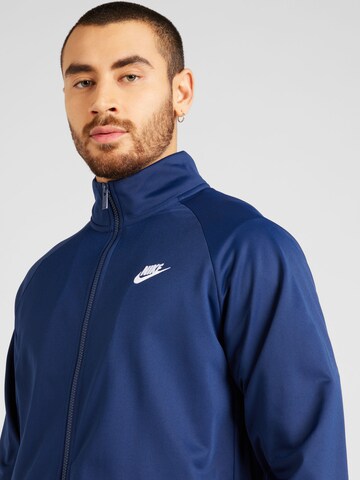 Nike Sportswear Облекло за бягане в синьо