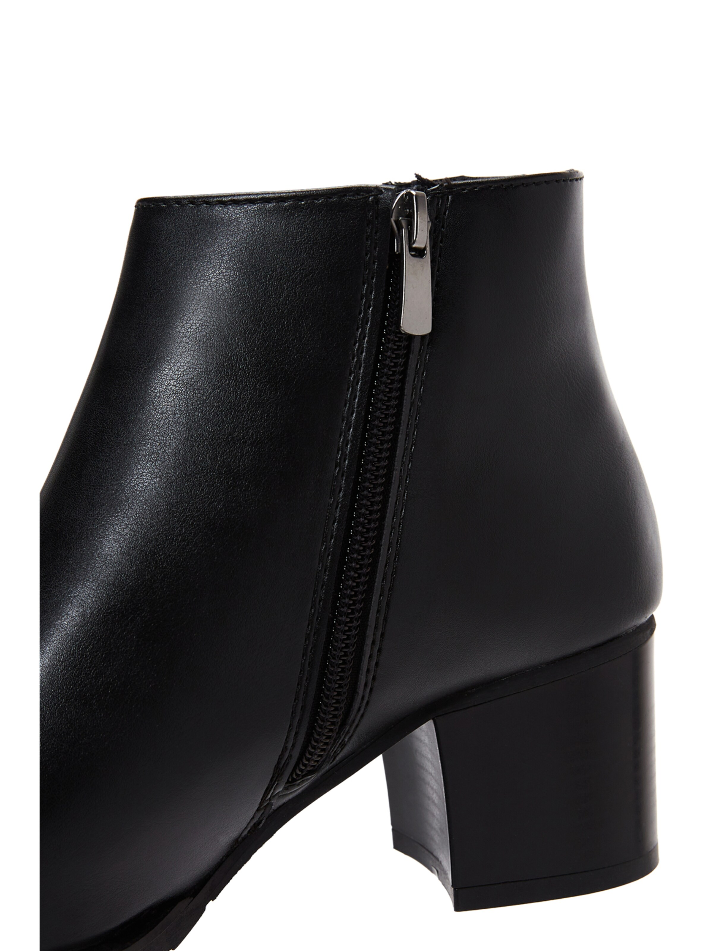 Ankle boots di Derimod in nero