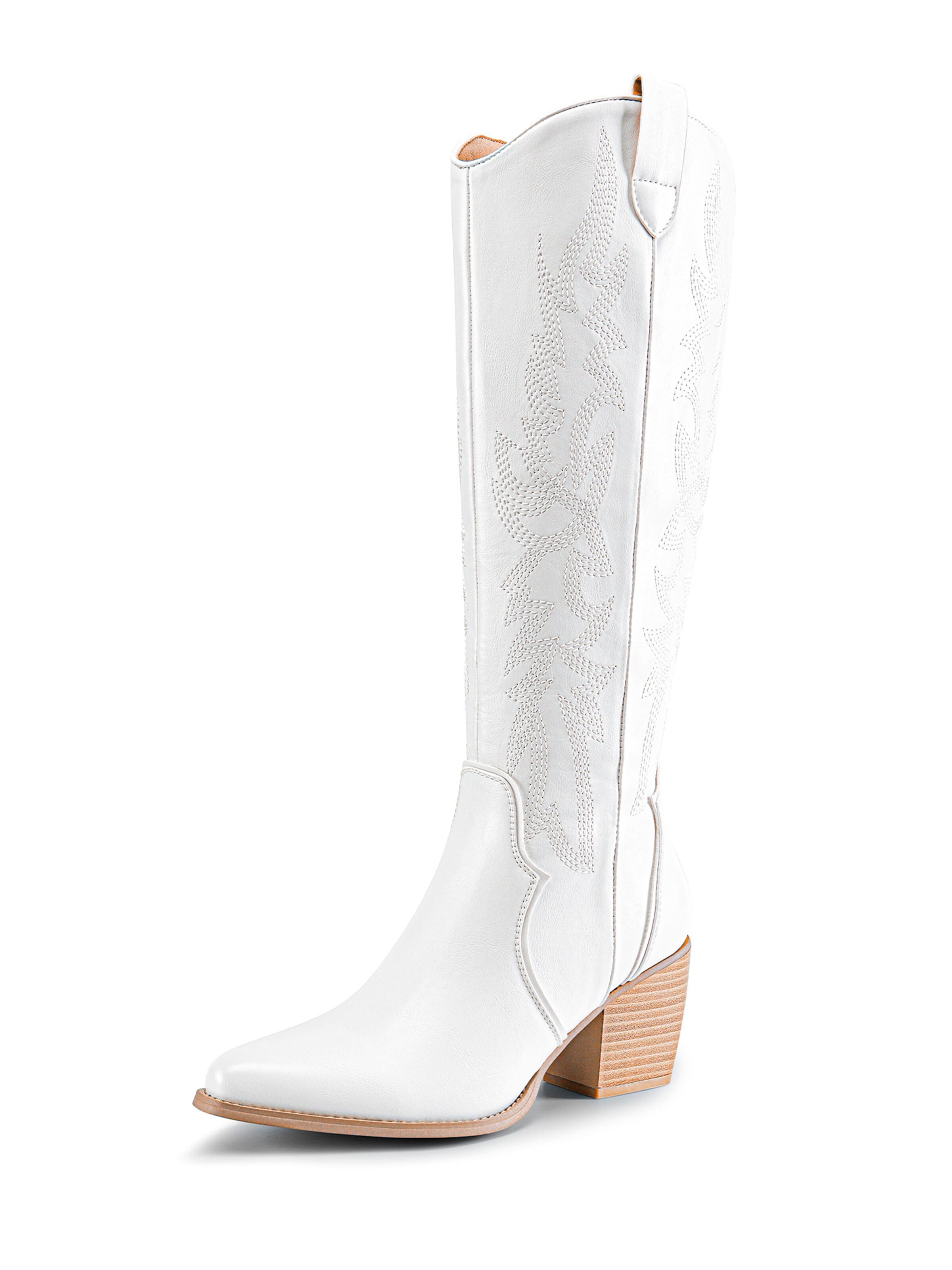 Dream Pairs Boots in White: front