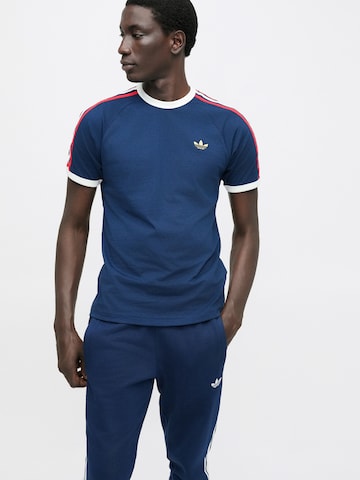 Effilé Pantalon ADIDAS ORIGINALS en bleu