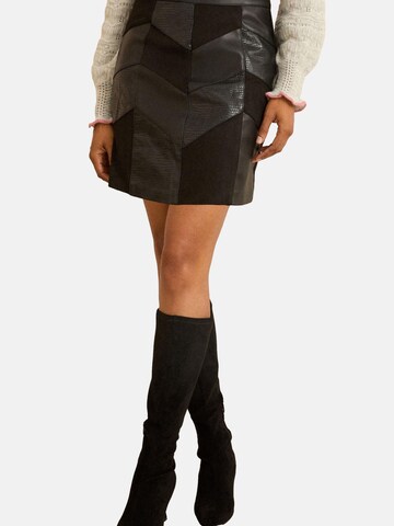 Gonna di love & roses in nero: frontale