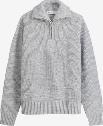 Bershka Pullover in Grau: predná strana