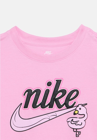 Nike Sportswear T-shirt 'KSA CONNECTED' i rosa