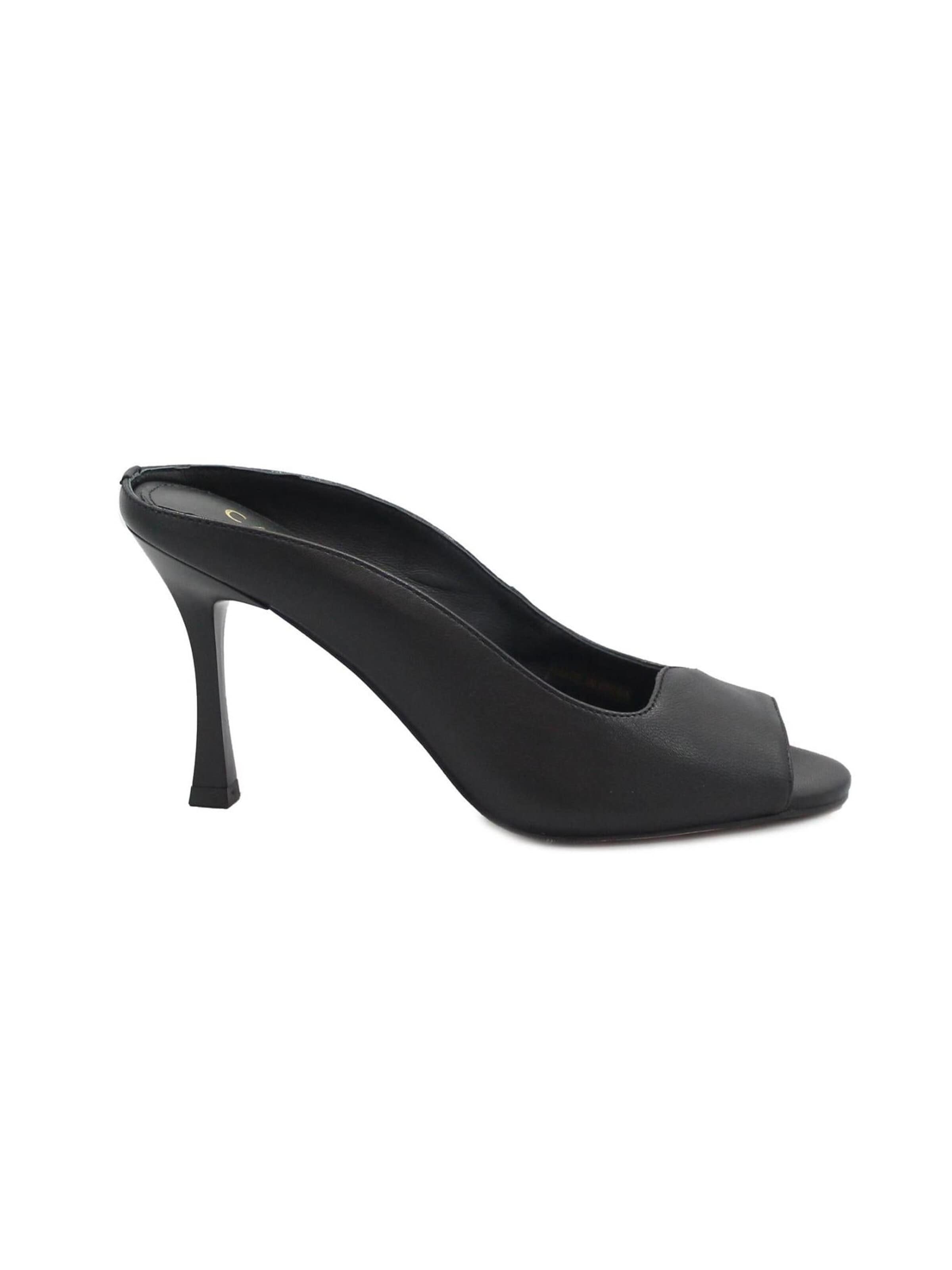 CAFè NOIR Pumps in Black: front