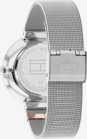 TOMMY HILFIGER Uhr in Silber