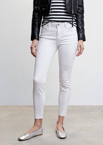 MANGO Skinny Jeans 'Isa' i vit