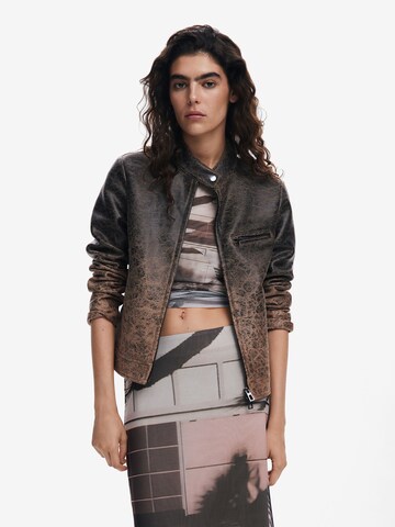 Veste mi-saison Desigual en marron : devant